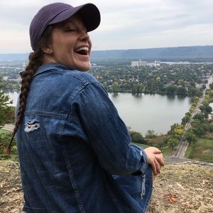 Meet your Posher, Erin